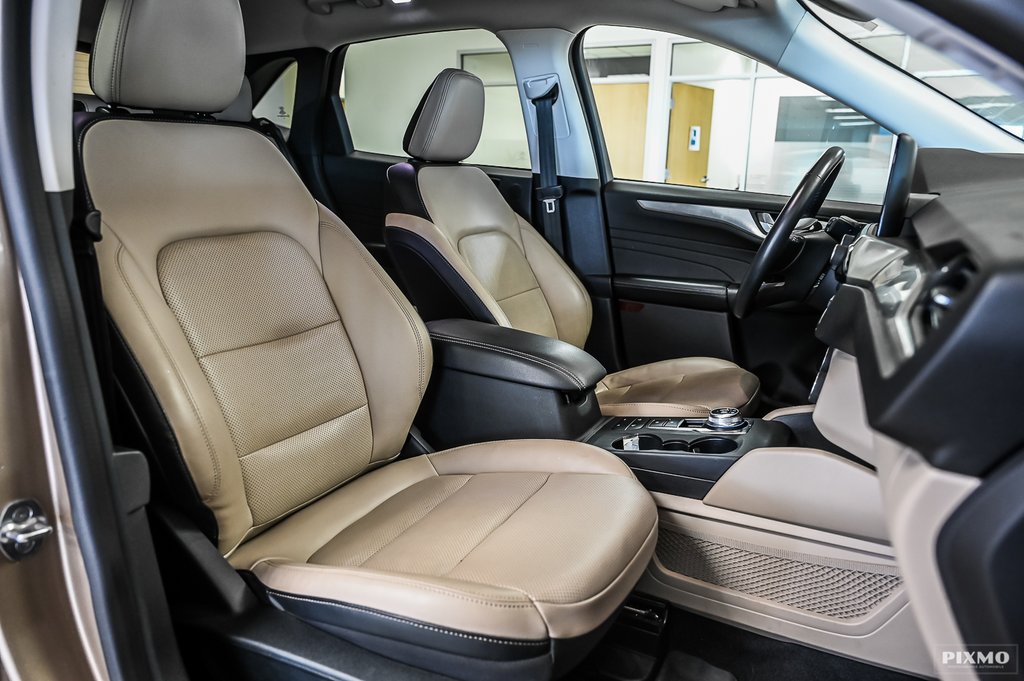Ford Escape  2021 à Brossard, Québec - 38 - w1024h768px