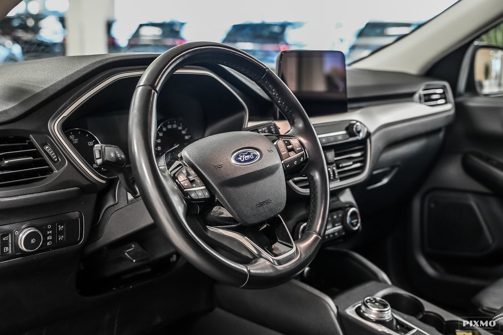 2021 Ford Escape SEL Plug-In Hybrid | 60KM | NAV | CUIR | CARPLAY | in Brossard, Quebec - 18 - w1024h768px