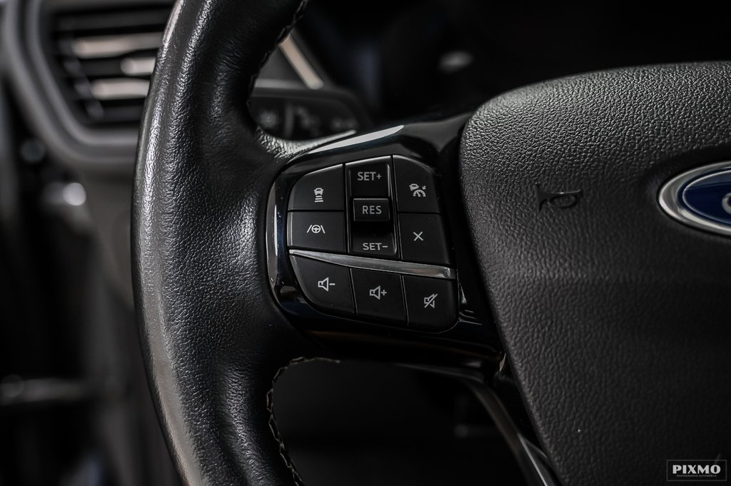 2021 Ford Escape Titanium Plug-In Hybrid | PREMIUM PACK | TOIT PANO in Brossard, Quebec - 24 - w1024h768px