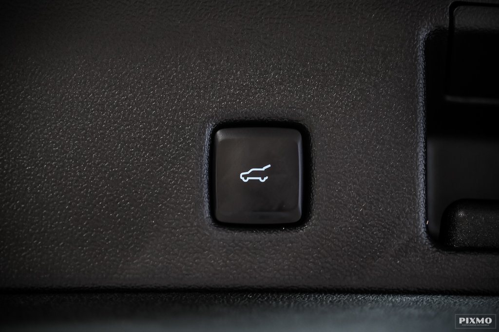 2021 Ford Escape Titanium Plug-In Hybrid | PREMIUM PACK | TOIT PANO in Brossard, Quebec - 20 - w1024h768px