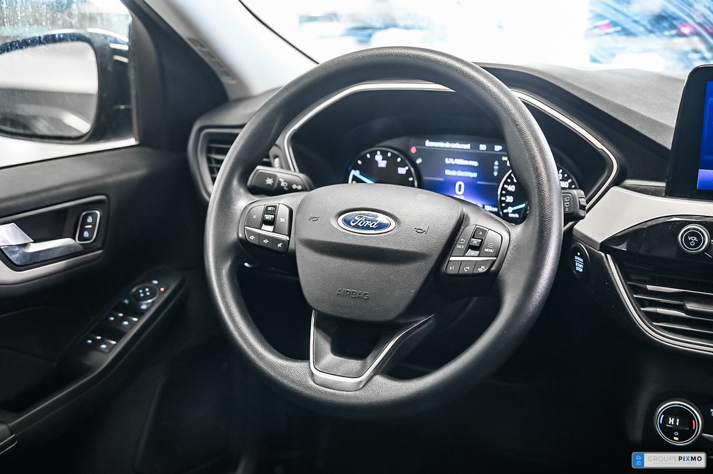 2021 Ford Escape in Brossard, Quebec - 32 - w1024h768px