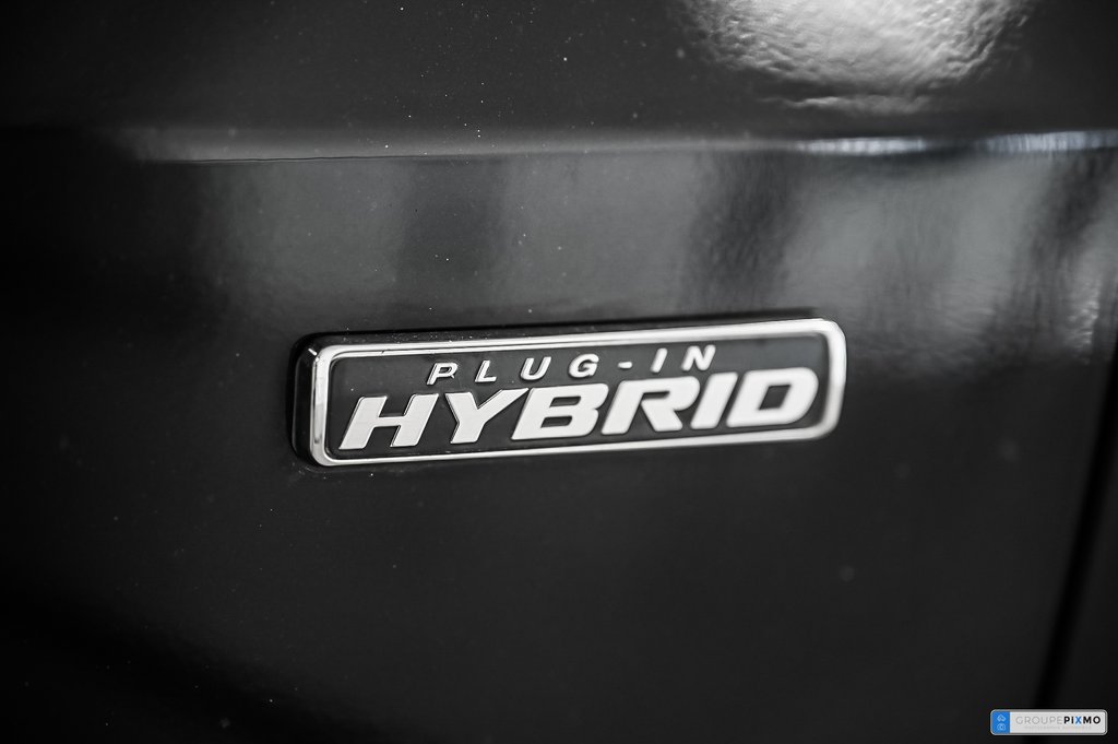 2021 Ford Escape in Brossard, Quebec - 20 - w1024h768px