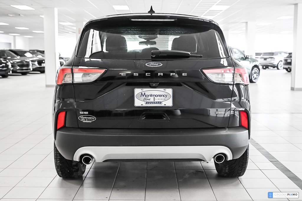 2021 Ford Escape in Brossard, Quebec - 8 - w1024h768px