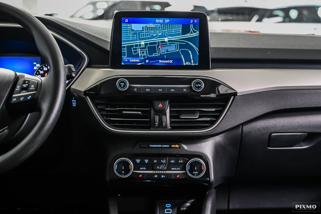 2022 Ford Escape in Brossard, Quebec - 29 - w1024h768px
