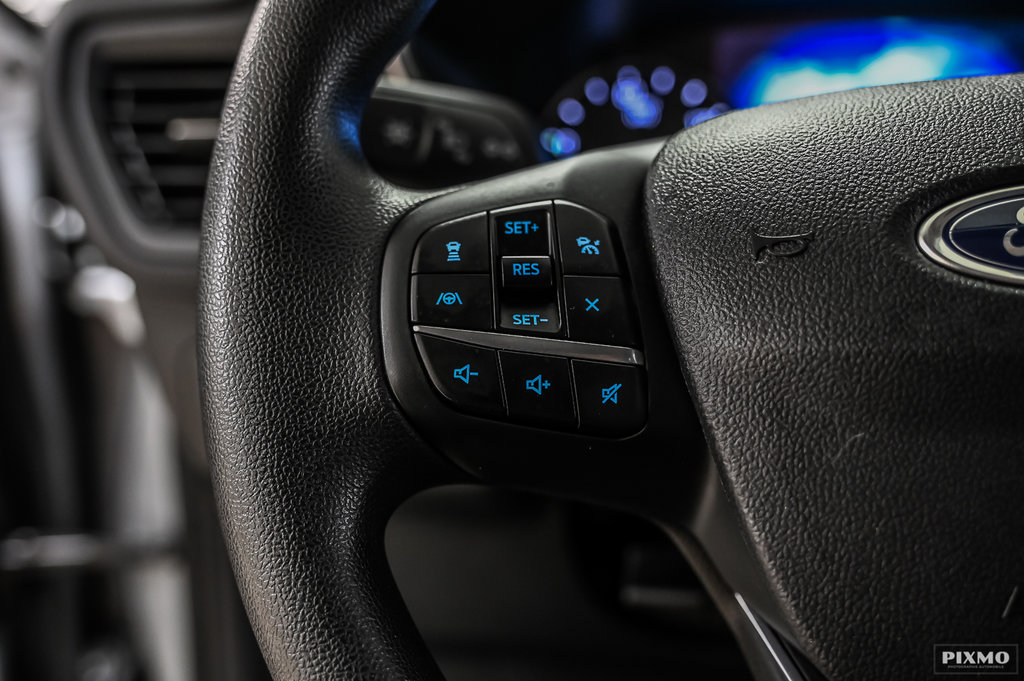 2022 Ford Escape in Brossard, Quebec - 20 - w1024h768px