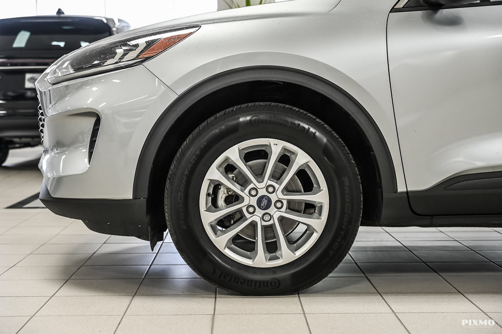 2022 Ford Escape in Brossard, Quebec - 14 - w1024h768px