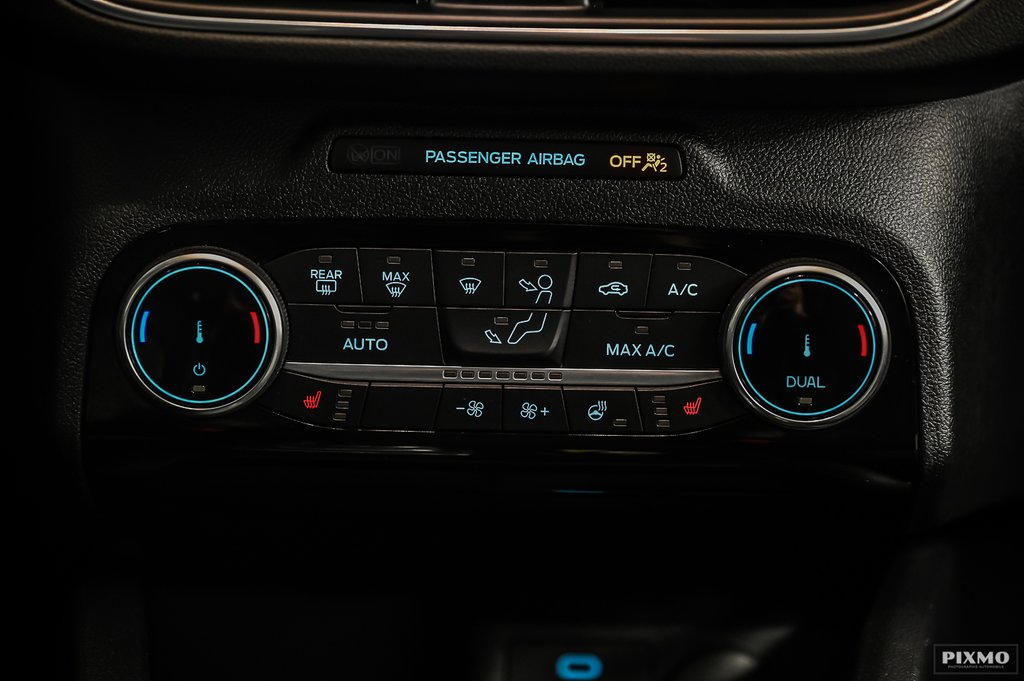 Ford Escape  2022 à Brossard, Québec - 32 - w1024h768px