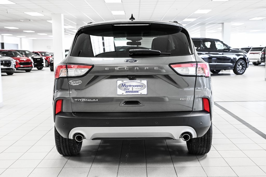 2022 Ford Escape Titanium | AWD | 2.0T | CUIR | CARPLAY | in Brossard, Quebec - 8 - w1024h768px