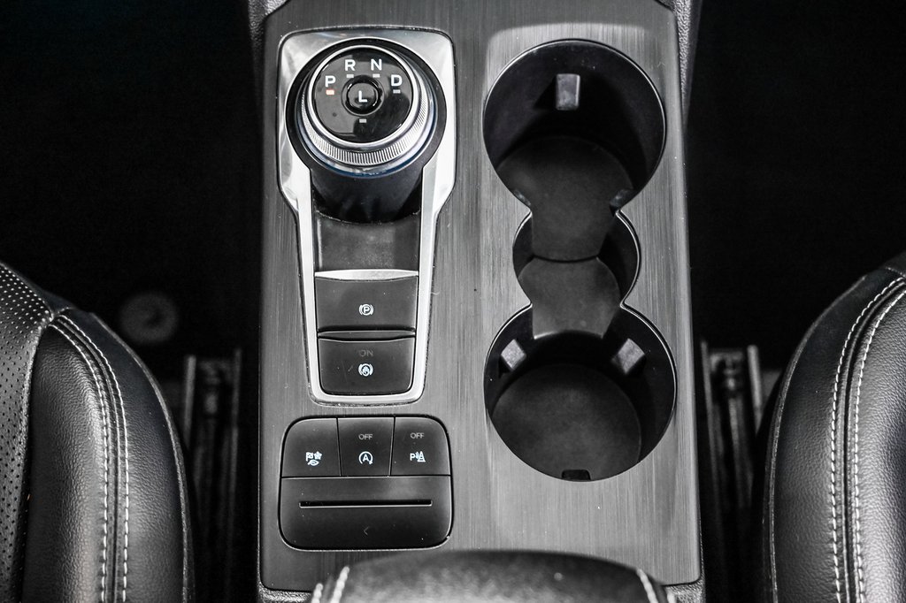 2022 Ford Escape Titanium | AWD | 2.0T | CUIR | CARPLAY | in Brossard, Quebec - 32 - w1024h768px