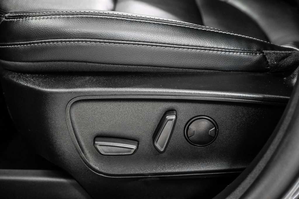 2022 Ford Escape Titanium | AWD | 2.0T | CUIR | CARPLAY | in Brossard, Quebec - 27 - w1024h768px