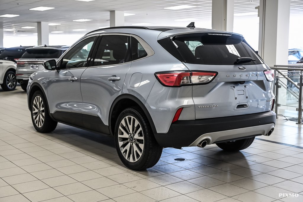 Ford Escape  2022 à Brossard, Québec - 10 - w1024h768px