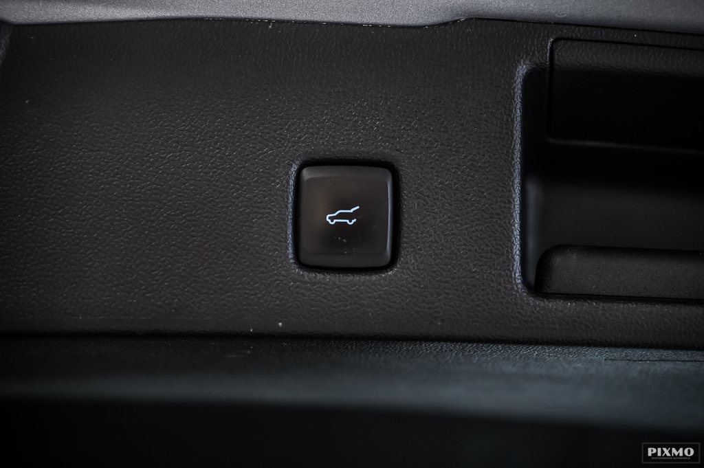 Ford Escape  2022 à Brossard, Québec - 17 - w1024h768px