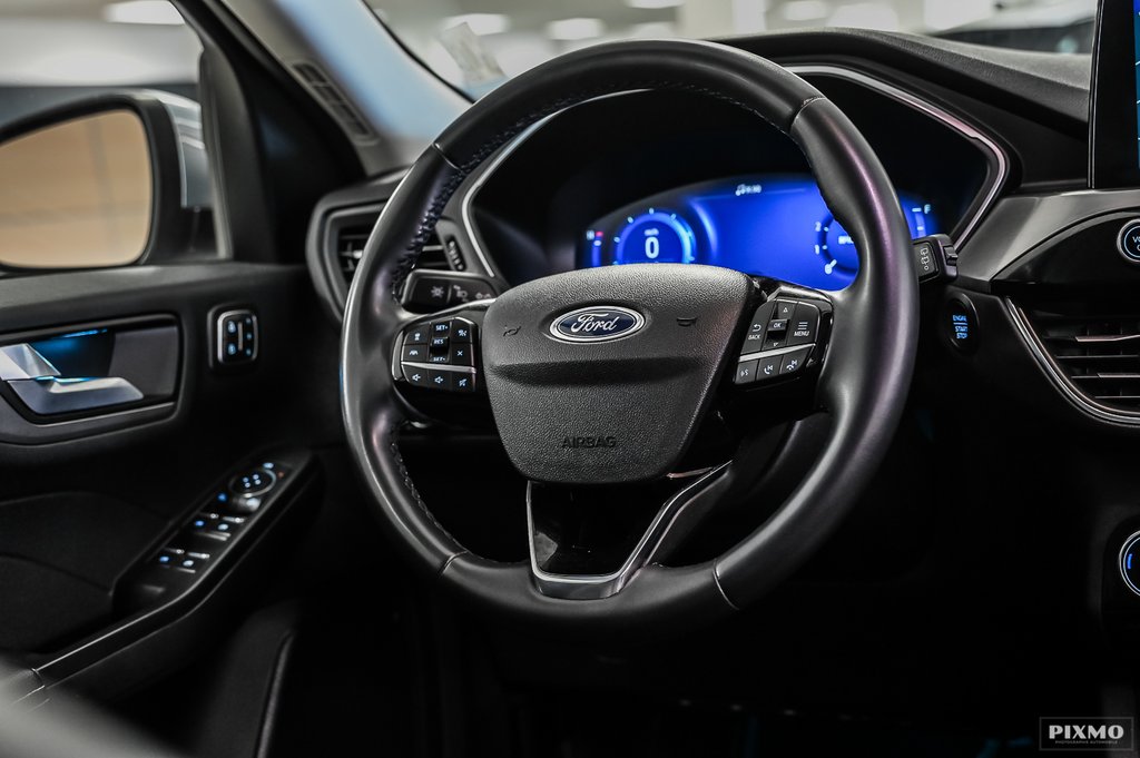 Ford Escape  2022 à Brossard, Québec - 28 - w1024h768px