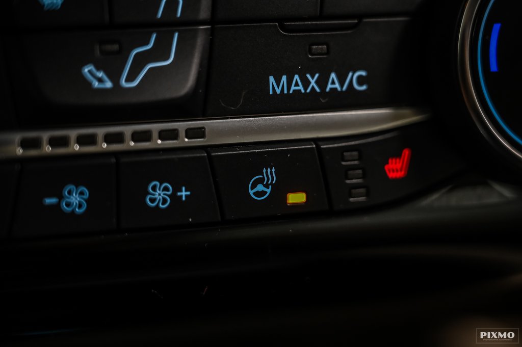 2022 Ford Escape SEL | AWD | CUIR | NAV | CARPLAY | FORDPASS | in Brossard, Quebec - 29 - w1024h768px