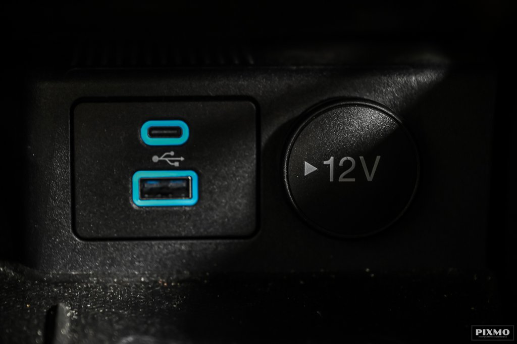 2022 Ford Escape SEL | AWD | CUIR | NAV | CARPLAY | FORDPASS | in Brossard, Quebec - 31 - w1024h768px