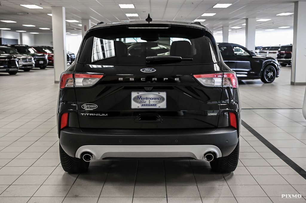 2022 Ford Escape Titanium PHEV | PREMIUM PACK | NAV | CUIR | in Brossard, Quebec - 8 - w1024h768px