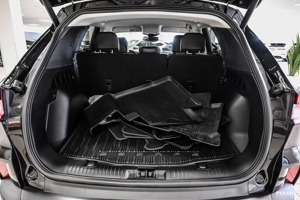 2022 Ford Escape Titanium PHEV | PREMIUM PACK | NAV | CUIR | in Brossard, Quebec - 19 - w1024h768px