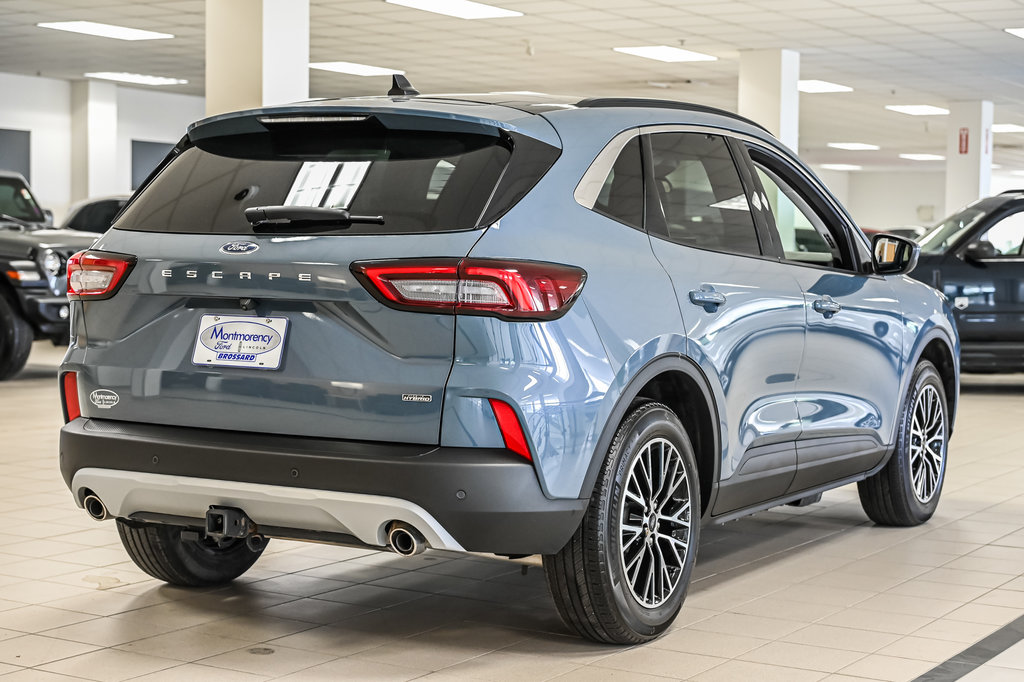 2023 Ford Escape in Brossard, Quebec - 5 - w1024h768px