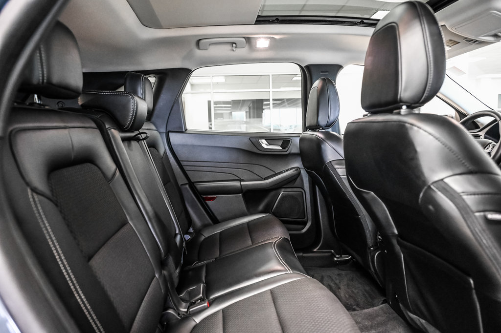 2023 Ford Escape in Brossard, Quebec - 28 - w1024h768px