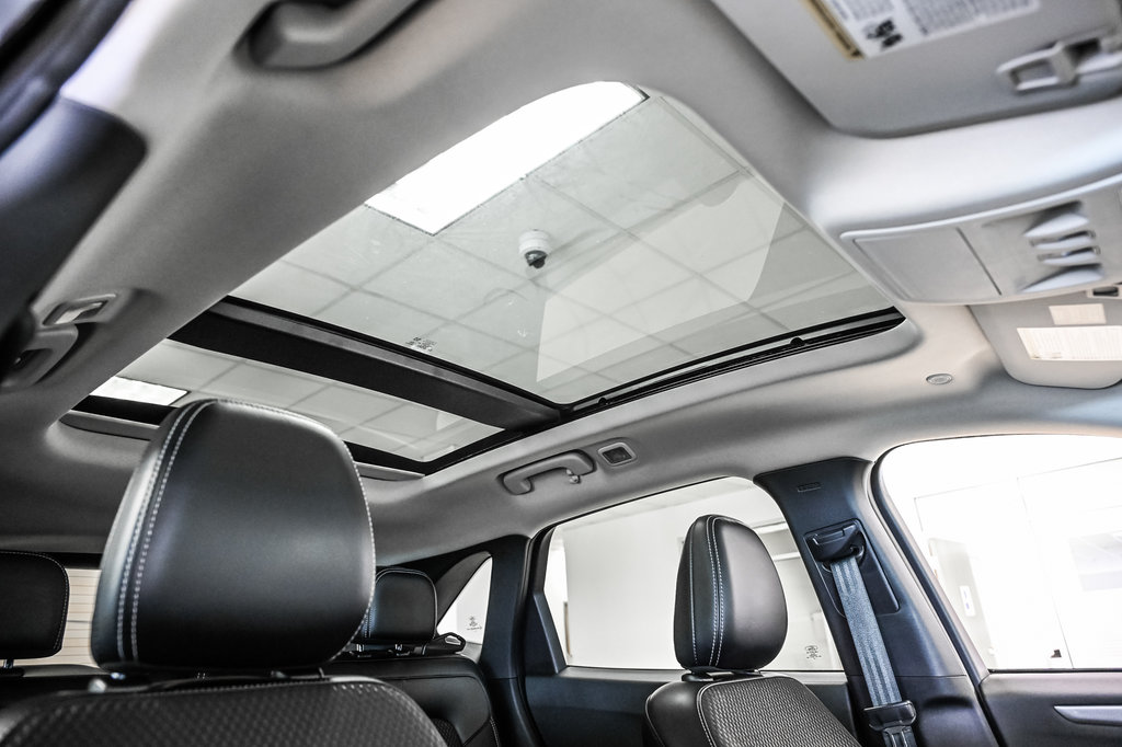 2023 Ford Escape in Brossard, Quebec - 4 - w1024h768px