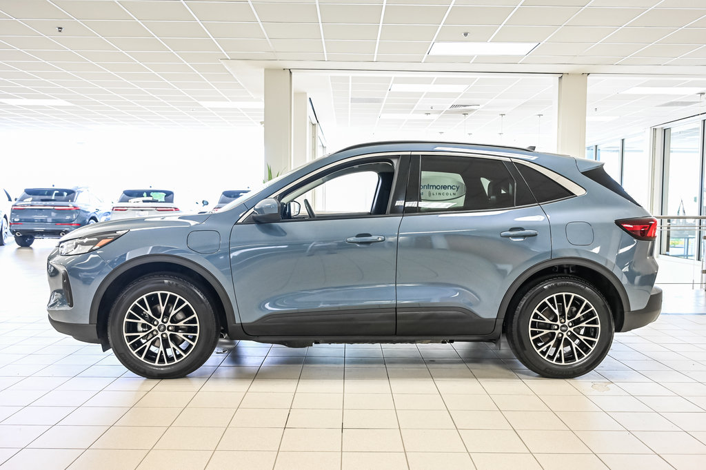2023 Ford Escape in Brossard, Quebec - 8 - w1024h768px