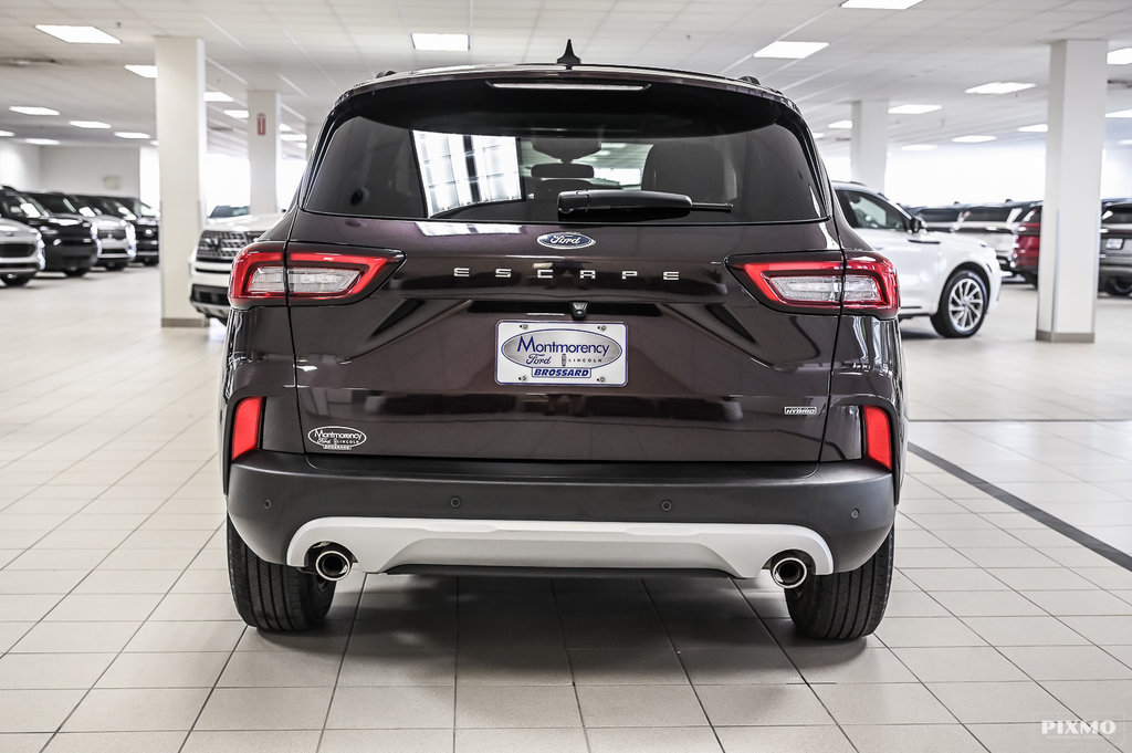 2023 Ford Escape PHEV  | TOIT PANO | CARPLAY | VOLANT CHAUFFANT | in Brossard, Quebec - 8 - w1024h768px