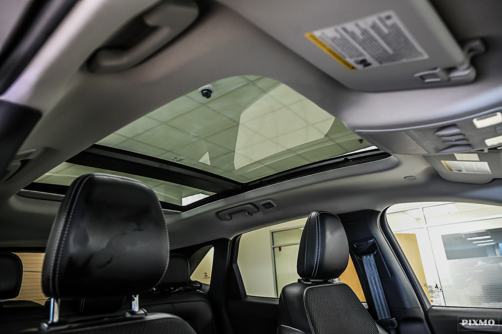 2023 Ford Escape PHEV  | TOIT PANO | CARPLAY | VOLANT CHAUFFANT | in Brossard, Quebec - 34 - w1024h768px