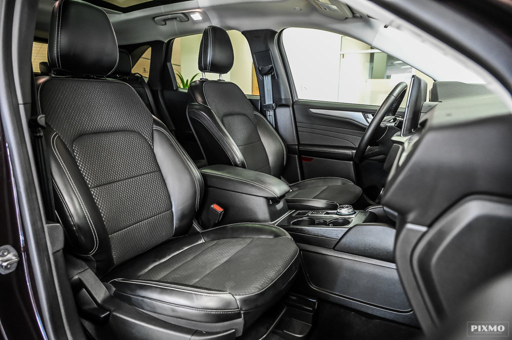 Ford Escape  2023 à Brossard, Québec - 37 - w1024h768px
