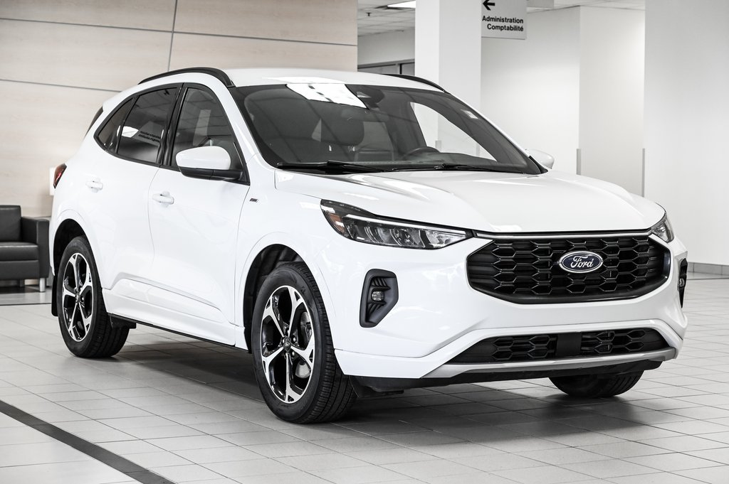 Ford Escape ST-Line Select | AWD | 2.0T | TOW PACK | 2023 à Brossard, Québec - 4 - w1024h768px