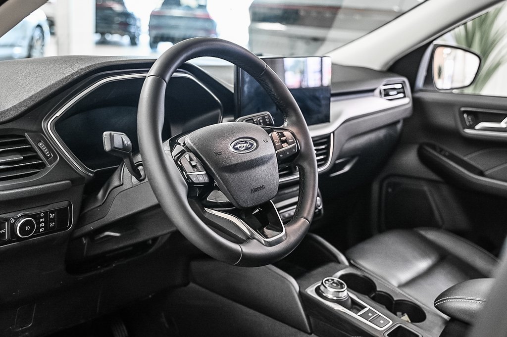 2023 Ford Escape in Brossard, Quebec - 20 - w1024h768px