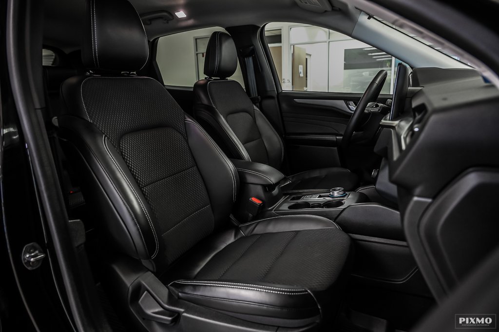 Ford Escape  2023 à Brossard, Québec - 37 - w1024h768px
