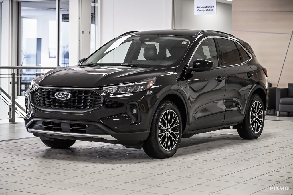 Ford Escape  2023 à Brossard, Québec - 1 - w1024h768px