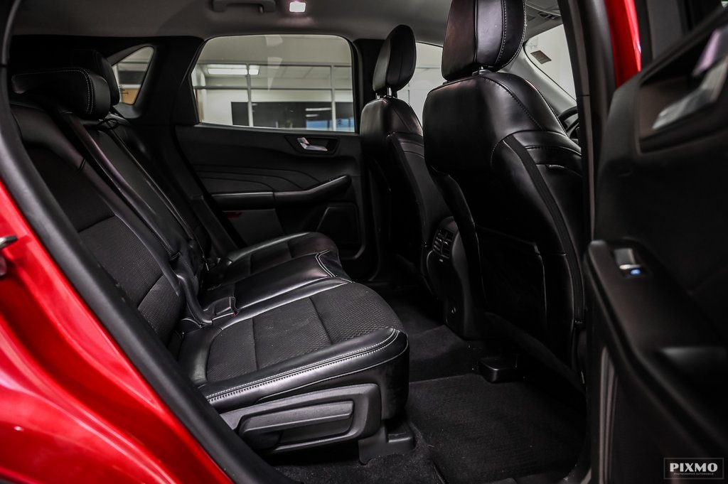 2023 Ford Escape in Brossard, Quebec - 30 - w1024h768px