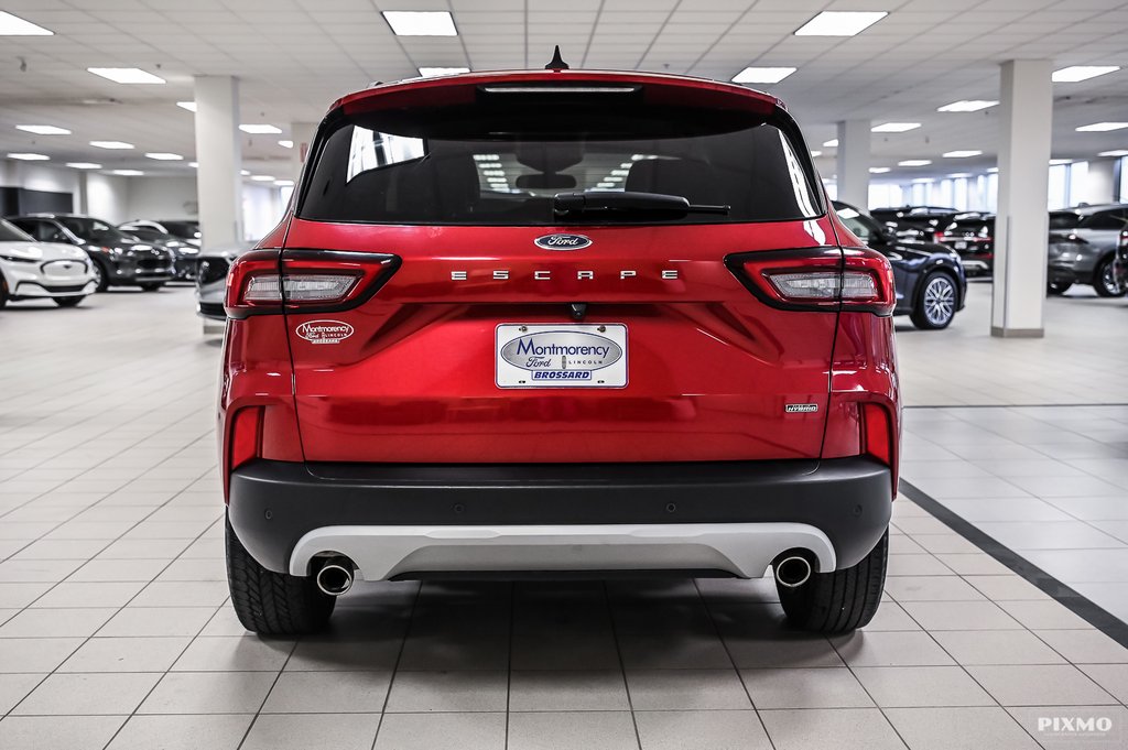 2023 Ford Escape in Brossard, Quebec - 8 - w1024h768px