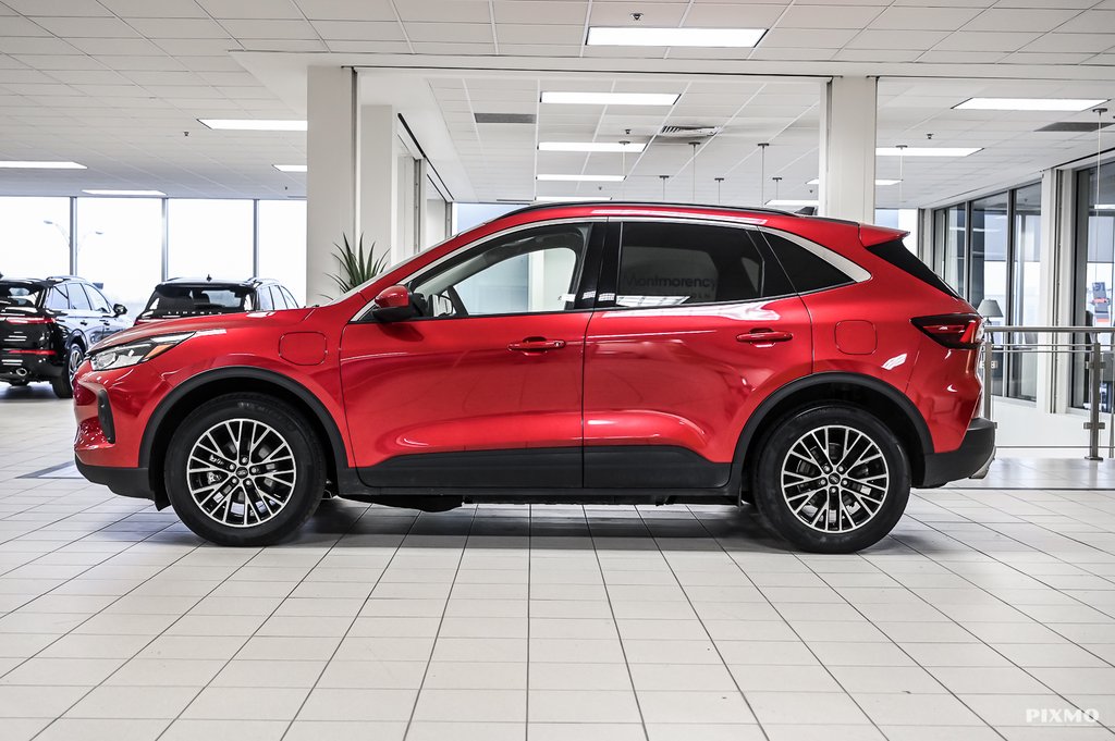 2023 Ford Escape in Brossard, Quebec - 12 - w1024h768px