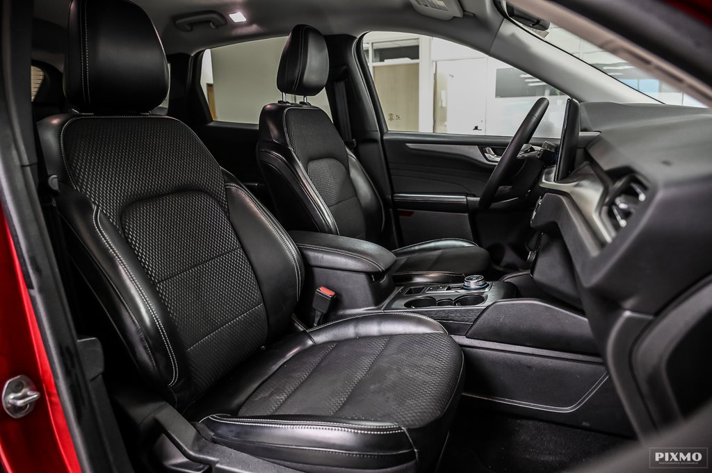 2023 Ford Escape in Brossard, Quebec - 35 - w1024h768px
