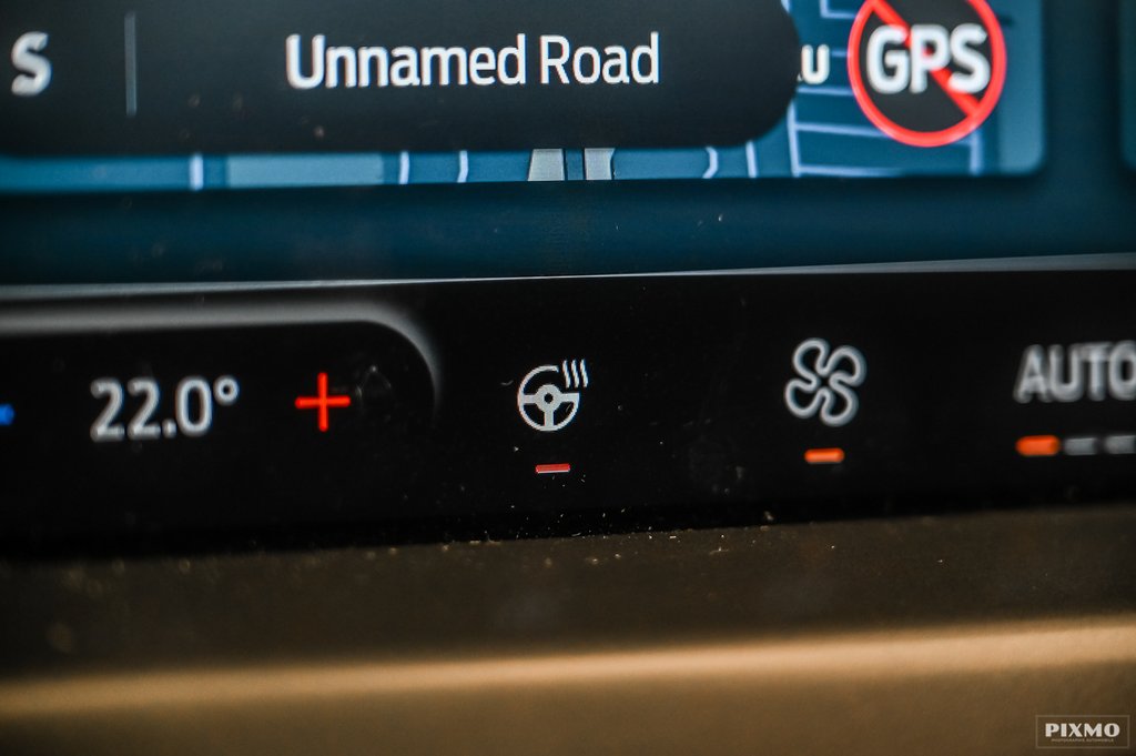 2023 Ford Escape in Brossard, Quebec - 28 - w1024h768px