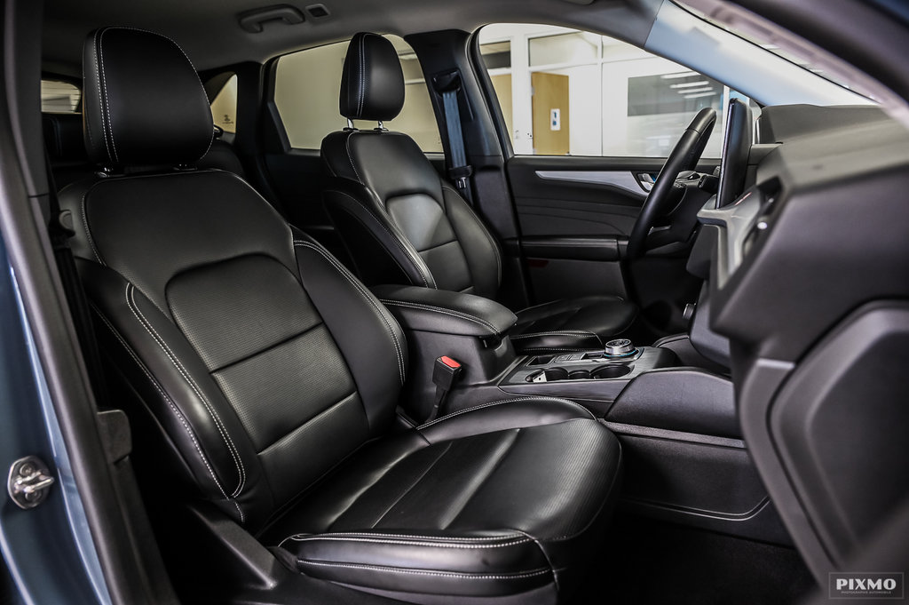 2024 Ford Escape in Brossard, Quebec - 37 - w1024h768px