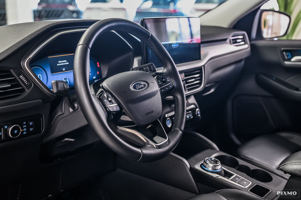 2024 Ford Escape in Brossard, Quebec - 20 - w1024h768px