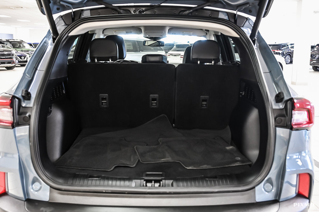 2024 Ford Escape in Brossard, Quebec - 18 - w1024h768px