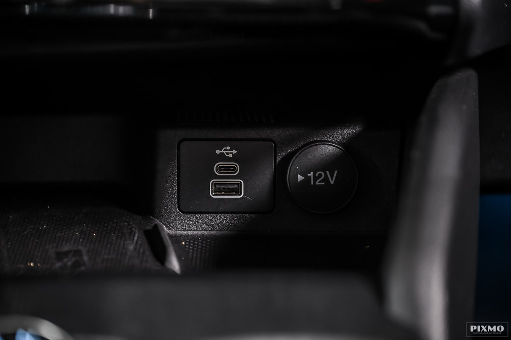 2024 Ford Escape in Brossard, Quebec - 35 - w1024h768px