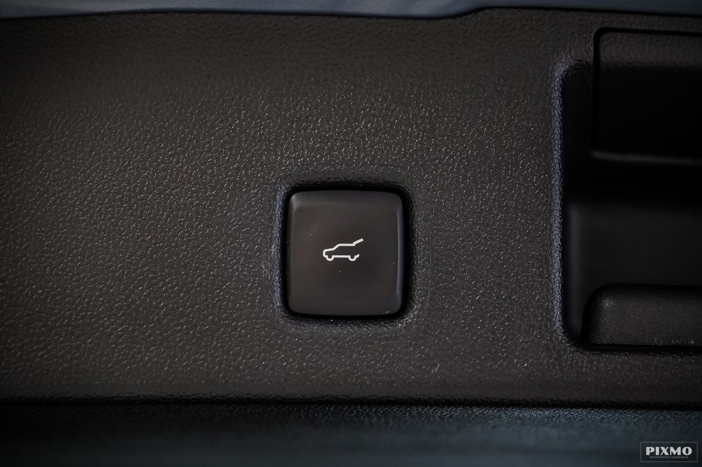 2024 Ford Escape PHEV | 60KM RANGE | TOIT PANO | ENS REMORQUAGE | in Brossard, Quebec - 18 - w1024h768px
