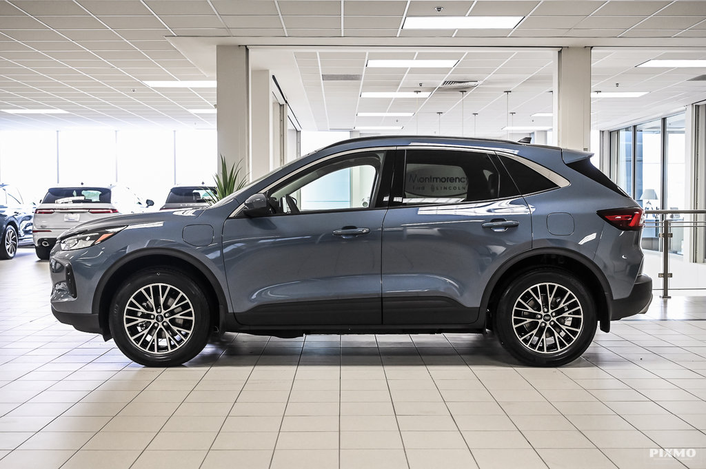 2024 Ford Escape PHEV | 60KM RANGE | TOIT PANO | ENS REMORQUAGE | in Brossard, Quebec - 12 - w1024h768px