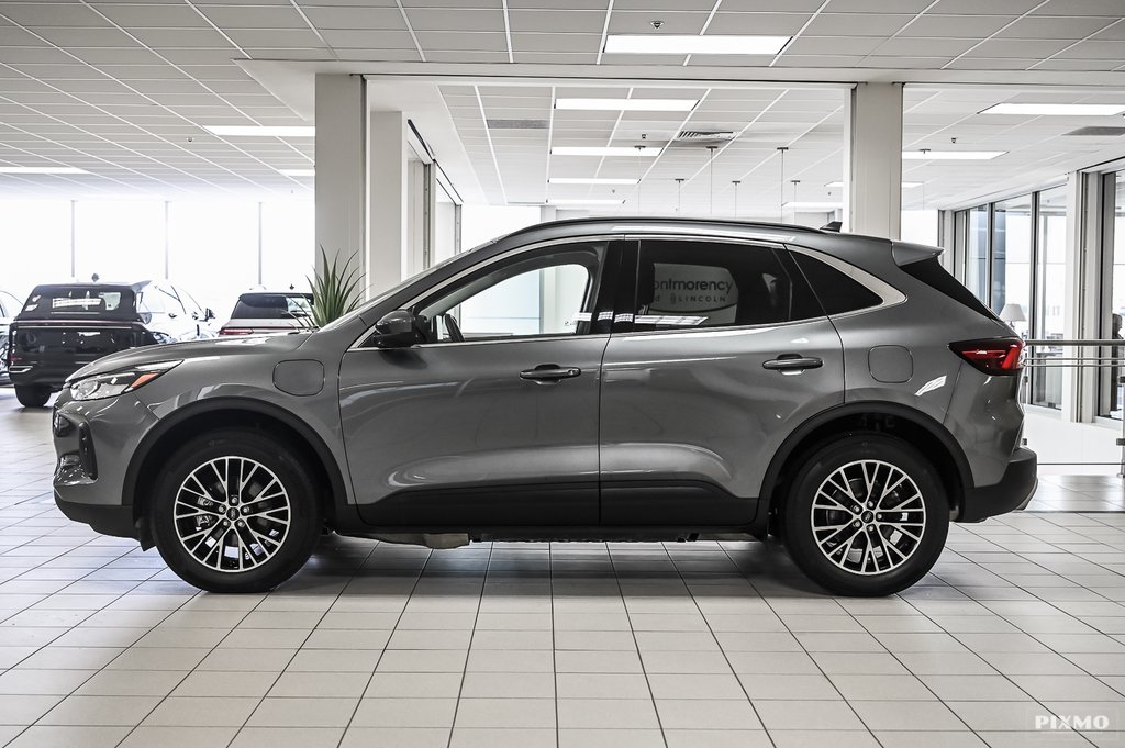 2025 Ford Escape in Brossard, Quebec - 12 - w1024h768px