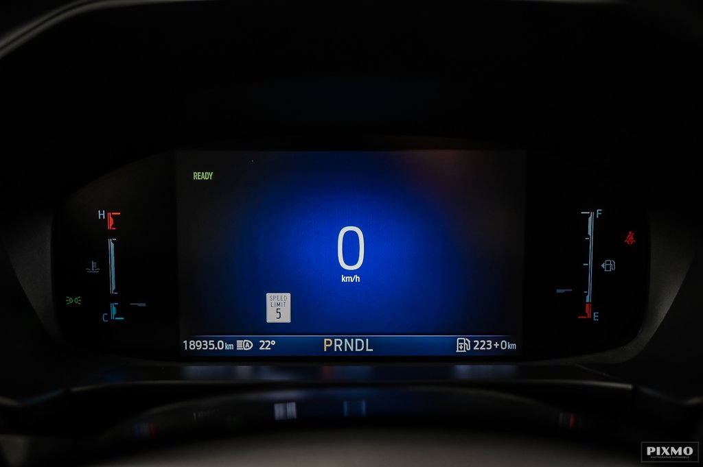 2025 Ford Escape in Brossard, Quebec - 25 - w1024h768px