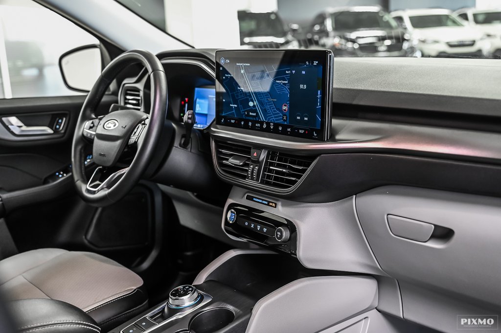 2025 Ford Escape in Brossard, Quebec - 36 - w1024h768px