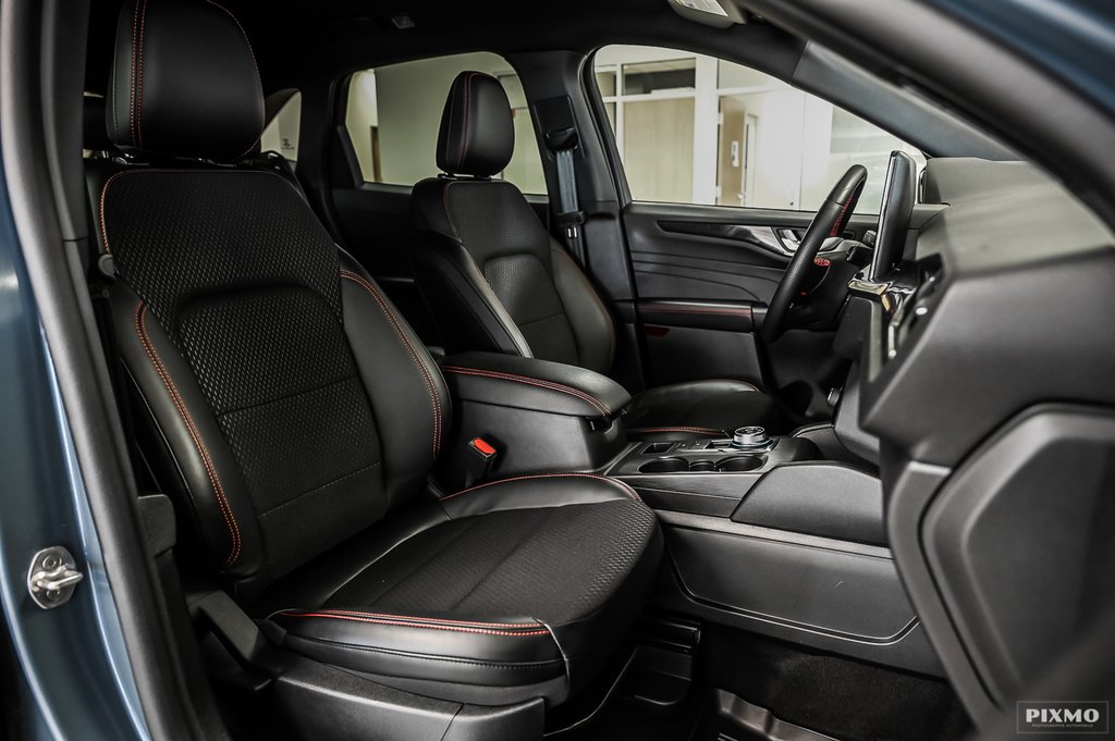 2025 Ford Escape ST-Line Select | AWD | ECRAN 13.2P  | ENS TECH | in Brossard, Quebec - 34 - w1024h768px