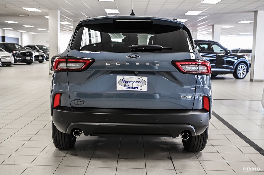 2025 Ford Escape ST-Line Select | AWD | ECRAN 13.2P  | ENS TECH | in Brossard, Quebec - 8 - w1024h768px