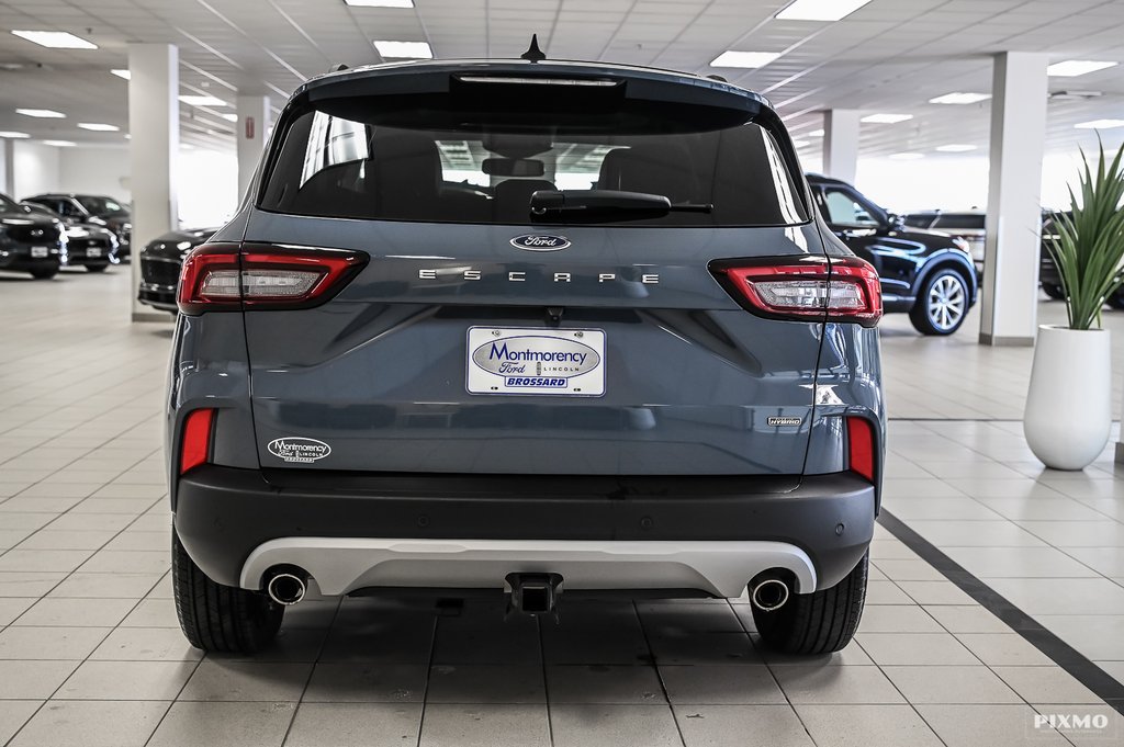 2025 Ford Escape in Brossard, Quebec - 8 - w1024h768px