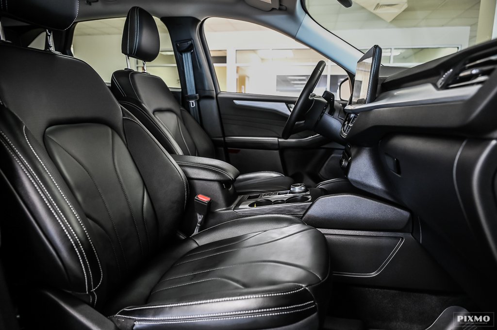 2025 Ford Escape in Brossard, Quebec - 30 - w1024h768px
